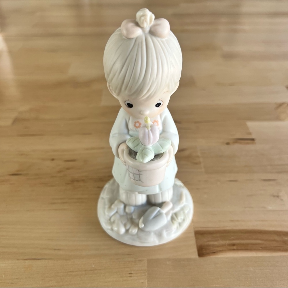 "May" 1987 Precious Moments